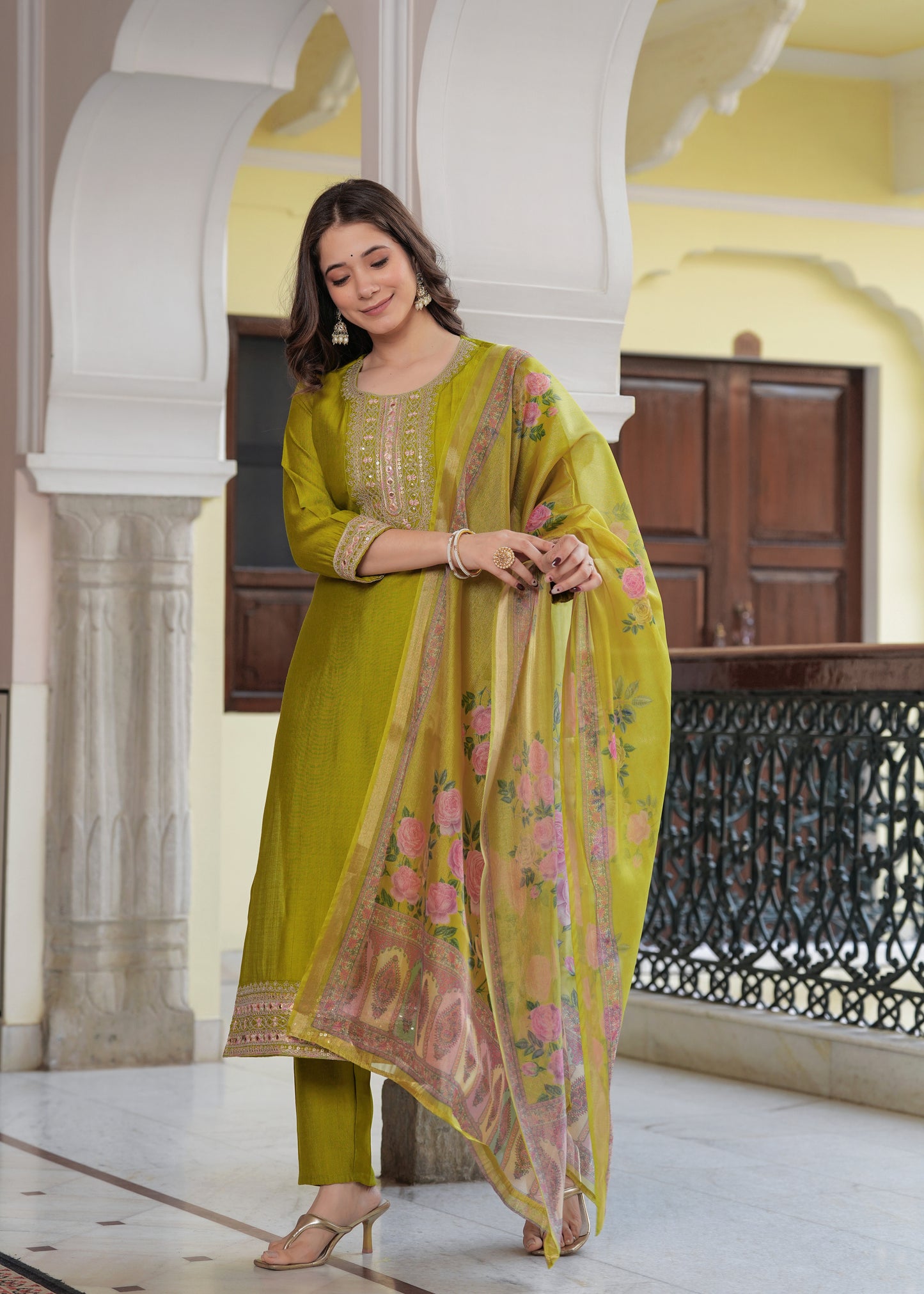 Mehandi Green Grace: Embroidered Kurta Set with Chanderi Dupatta