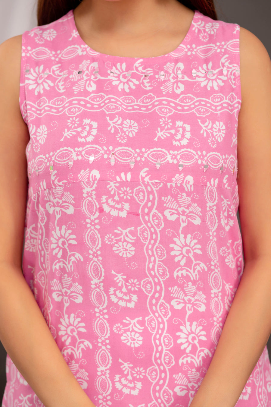 Baby Pink Delight: Sleeveless Rayon Kurta with Mirror Work