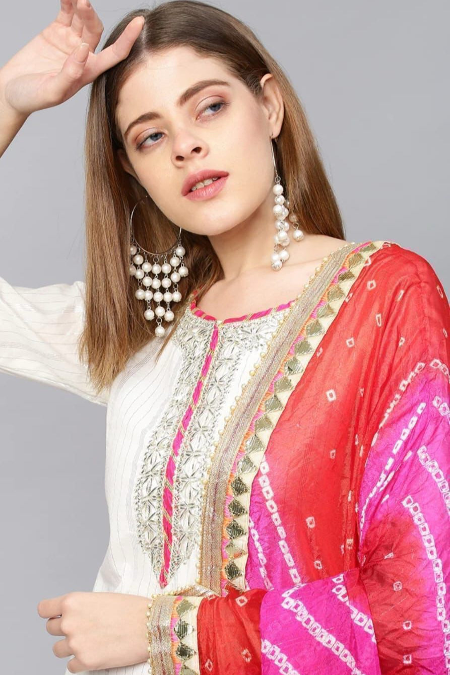 White Magic: Lurex Kurta Set with Bandhej Dupatta